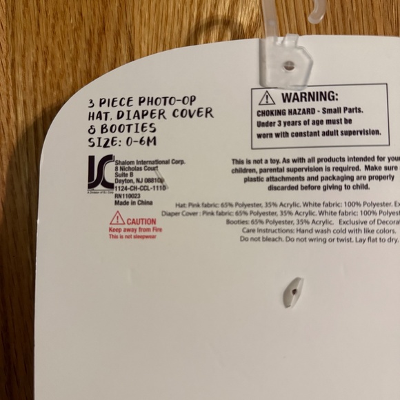 So’dorable Hand Crocheted Baby Girl 3 Piece Easter Photo-op Set - Picture 8 of 8